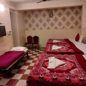 https://n-k-f-residency.mysorehotels.org