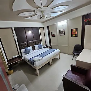 Hotel A Family Oppera Near Igi Airport Nuova Delhi